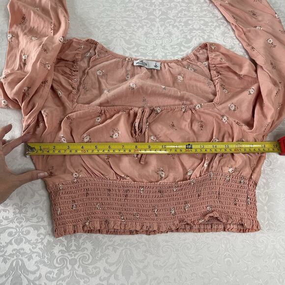 Y2K Hollister Shirt Large Pink Floral Cropped Top Blouse Smocked Renaissance - Picture 6 of 8